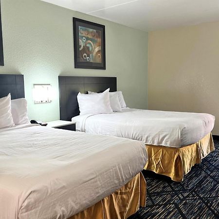 Baymont By Wyndham Cincinnati Sharonville Esterno foto