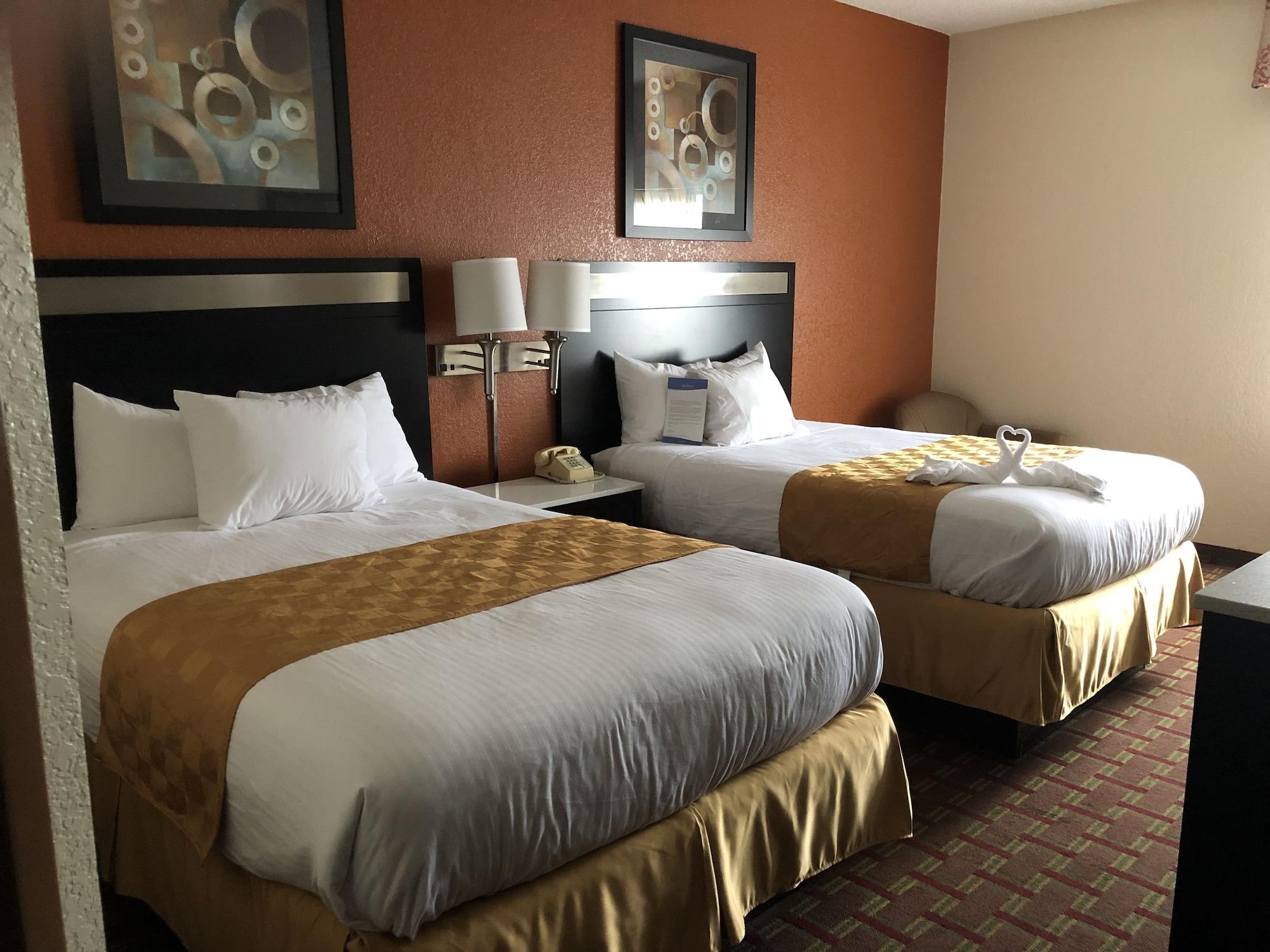 Baymont By Wyndham Cincinnati Sharonville Esterno foto