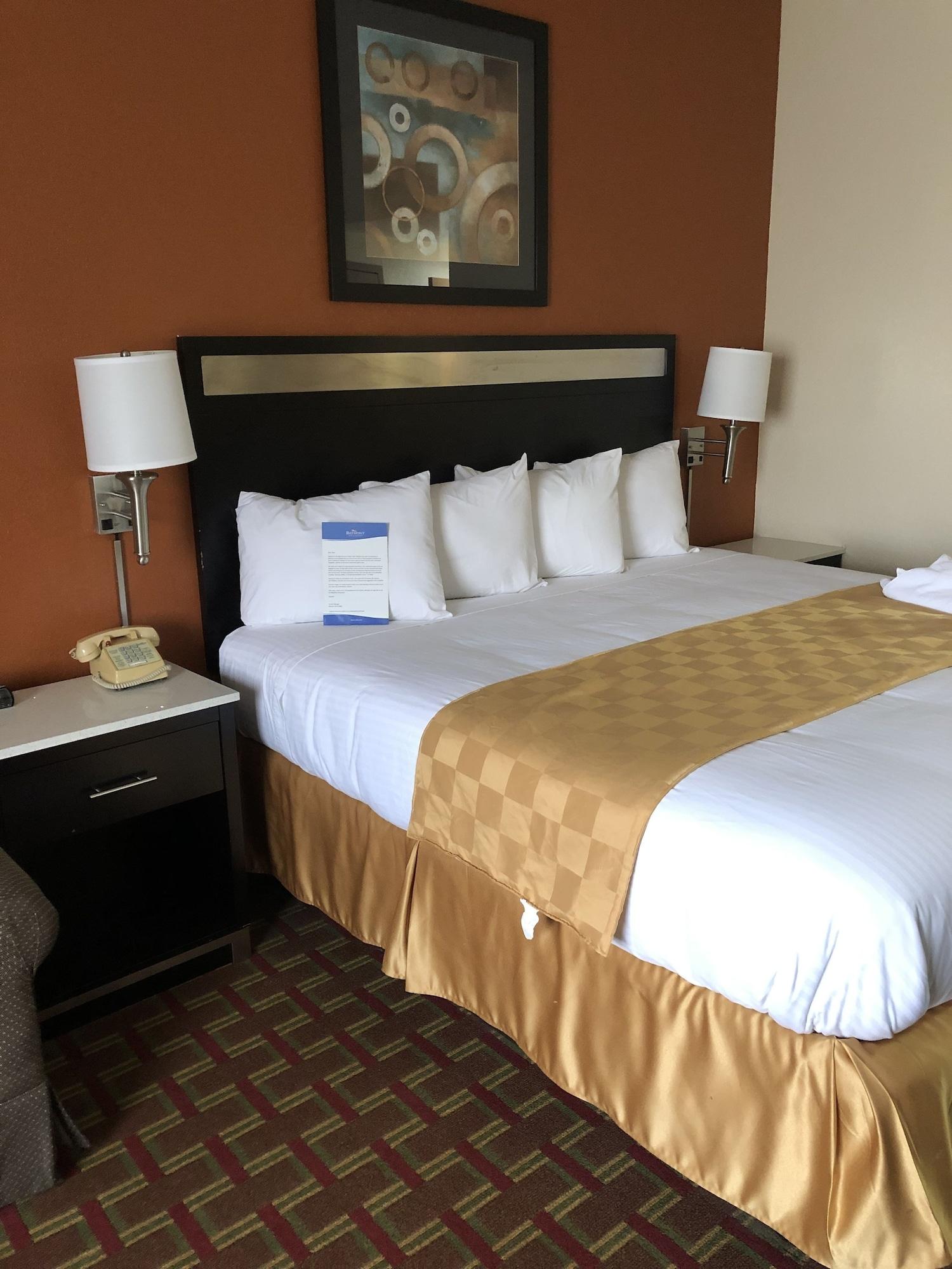 Baymont By Wyndham Cincinnati Sharonville Esterno foto