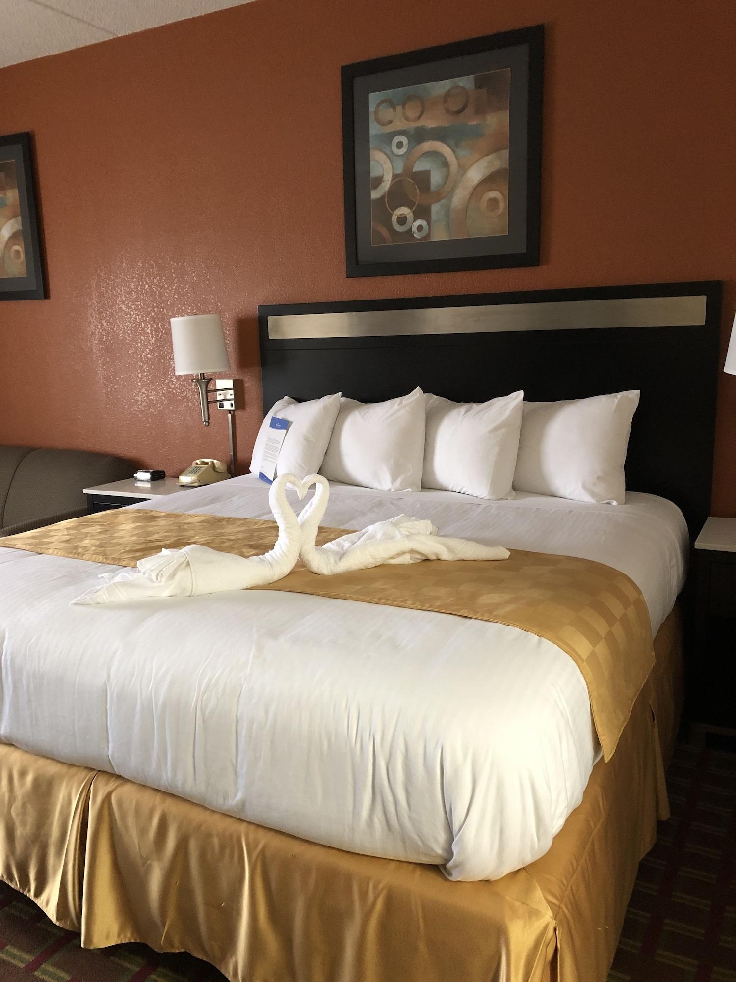 Baymont By Wyndham Cincinnati Sharonville Esterno foto