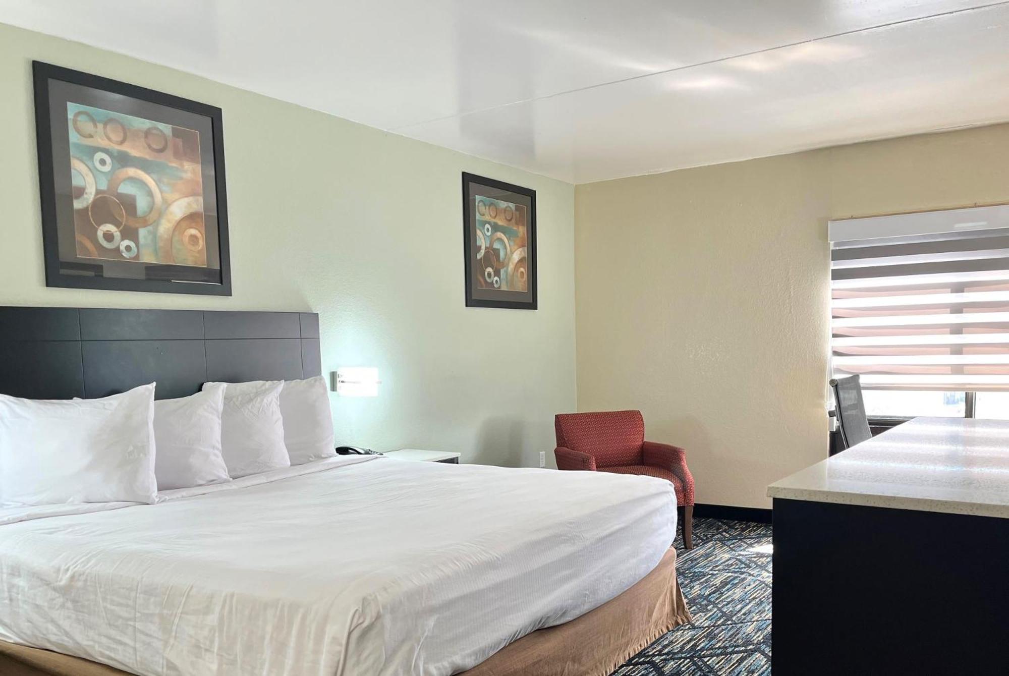 Baymont By Wyndham Cincinnati Sharonville Esterno foto