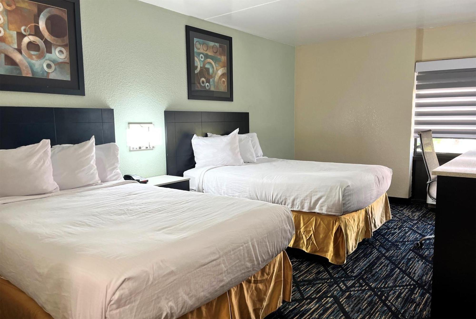 Baymont By Wyndham Cincinnati Sharonville Esterno foto