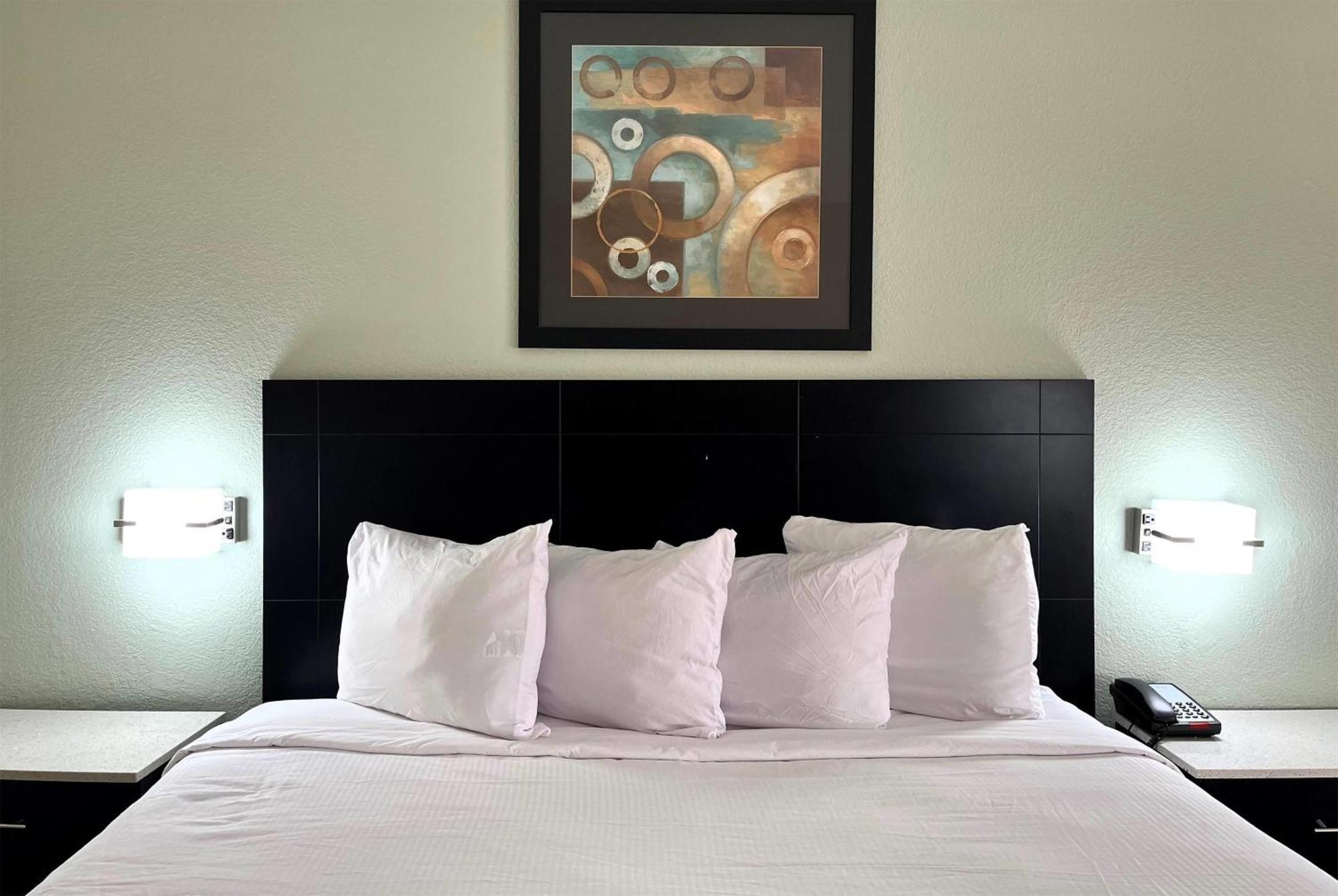 Baymont By Wyndham Cincinnati Sharonville Esterno foto