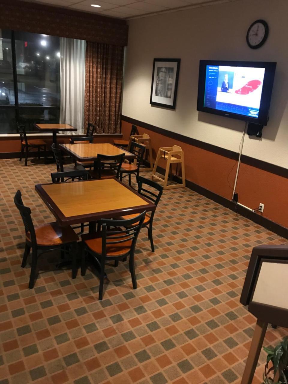 Baymont By Wyndham Cincinnati Sharonville Esterno foto